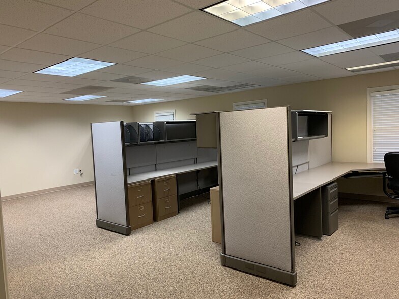 More Photos Of 2280 Satellite Blvd, Duluth Loft Creative Space For Sale