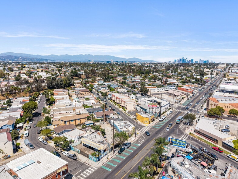 More Photos Of 4733 W Adams Blvd, Los Angeles General Retail For Sale