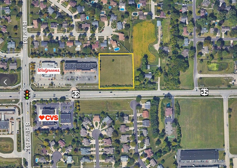 More Photos Of River Rd & W Jefferson St, Shorewood Land For Sale