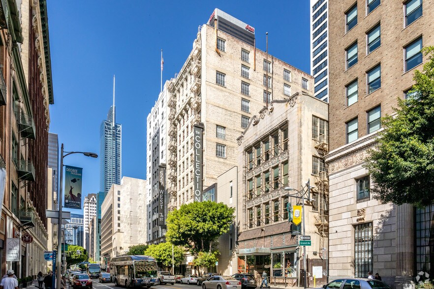 More Photos Of 521-527 W 7th St, Los Angeles Coworking Space