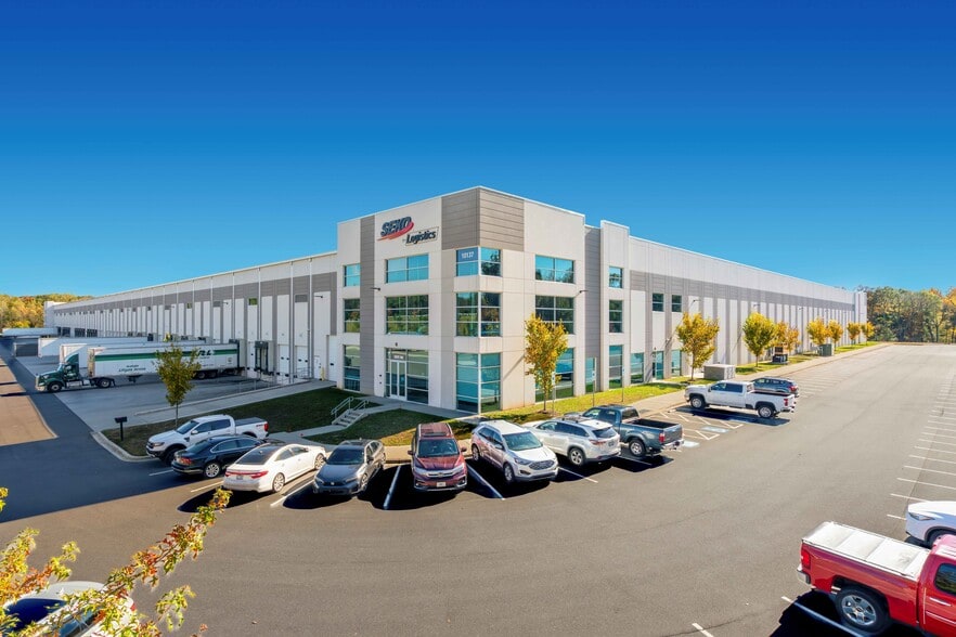 More Photos Of 10137 Horton Rd, Charlotte Distribution For Lease