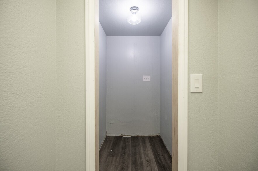 More Photos Of 12132 Front St, Norwalk Storefront Retail Office For Lease