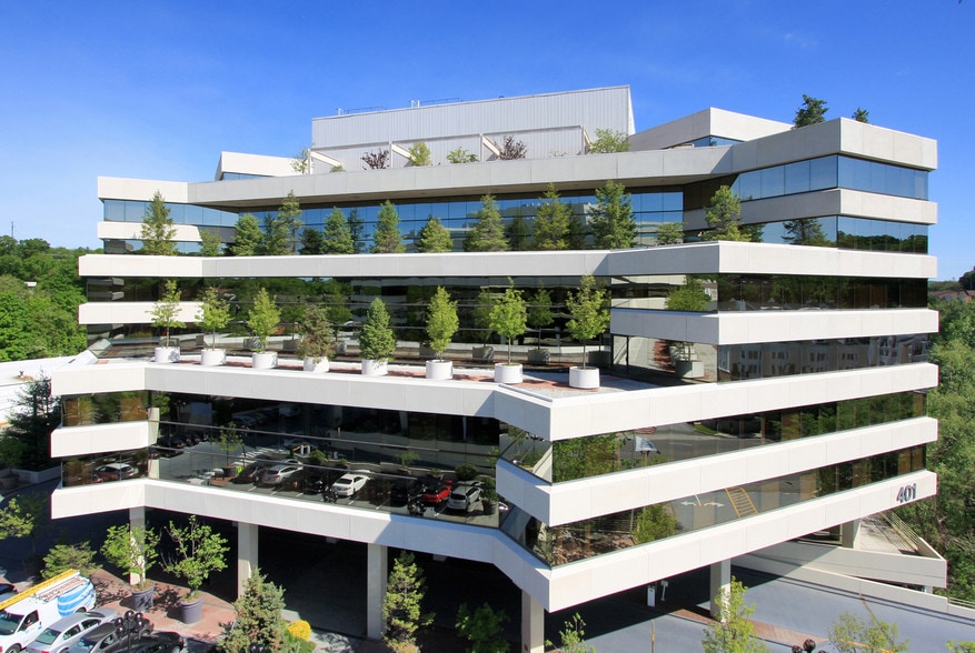 More Photos Of 601 Merritt 7, Norwalk Unknown For Lease