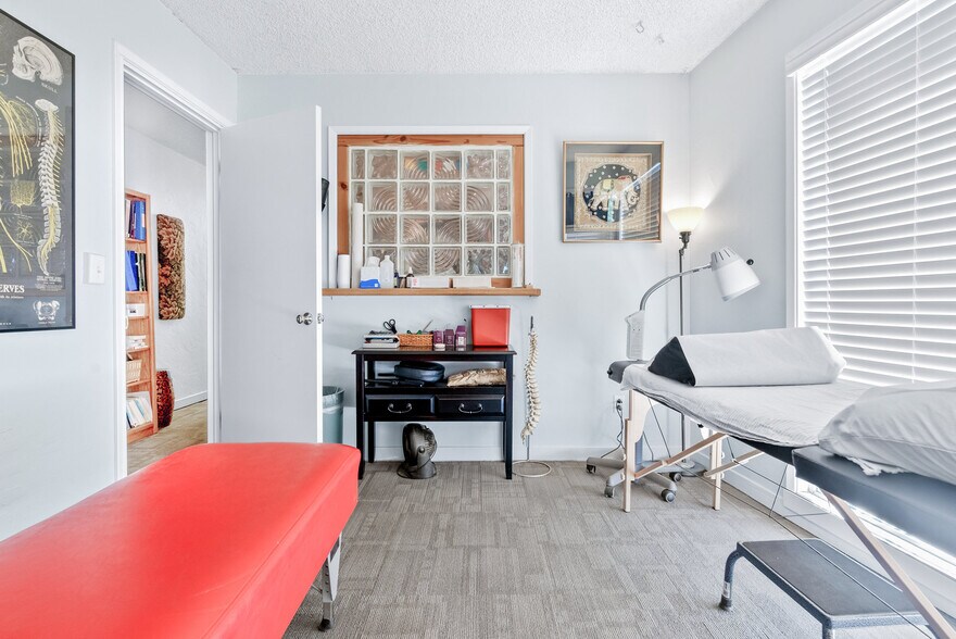 More Photos Of 111 Dakota Ave, Santa Cruz Medical For Sale