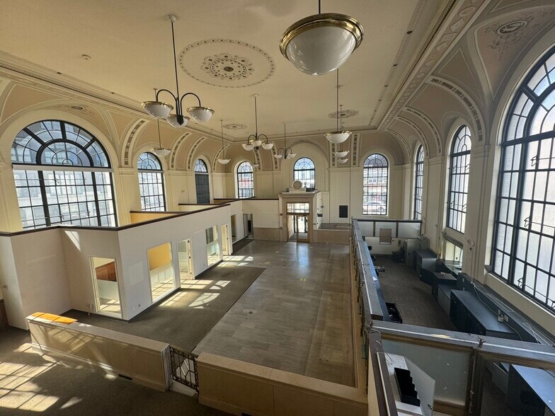 More Photos Of 133 N Main St, Port Chester Freestanding For Lease