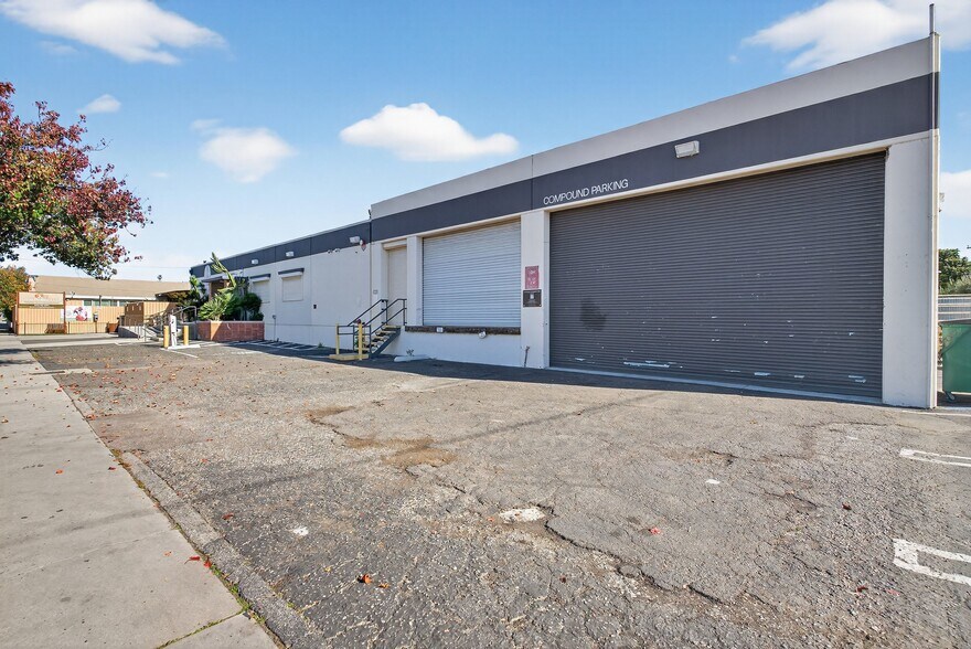 More Photos Of 1322-1326 Obispo Ave, Long Beach Warehouse For Lease