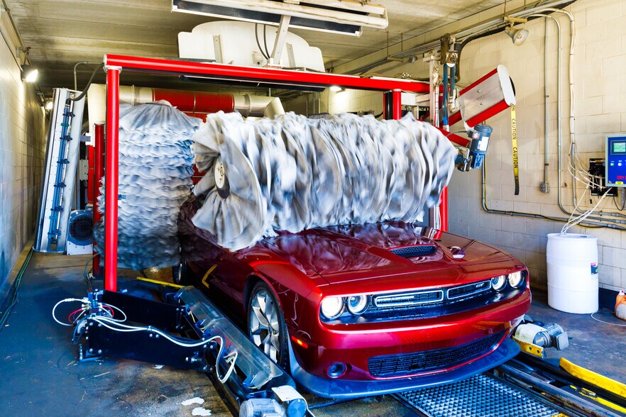 More Photos Of 1520 E Palmdale Blvd, Palmdale Carwash For Sale