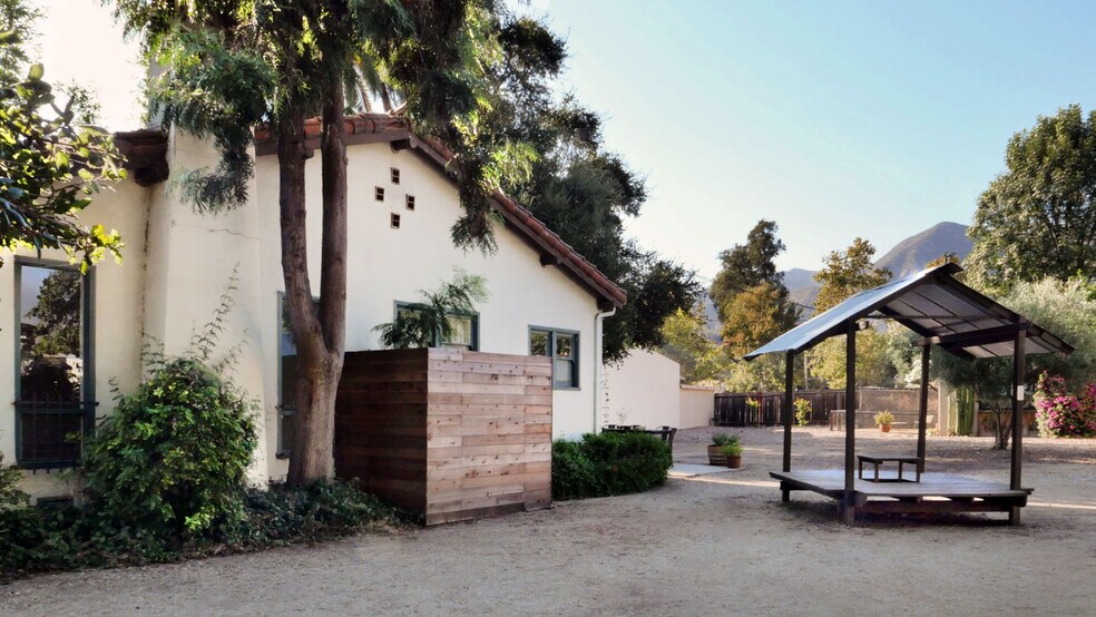 More Photos Of 306 E Matilija St, Ojai Office For Sale