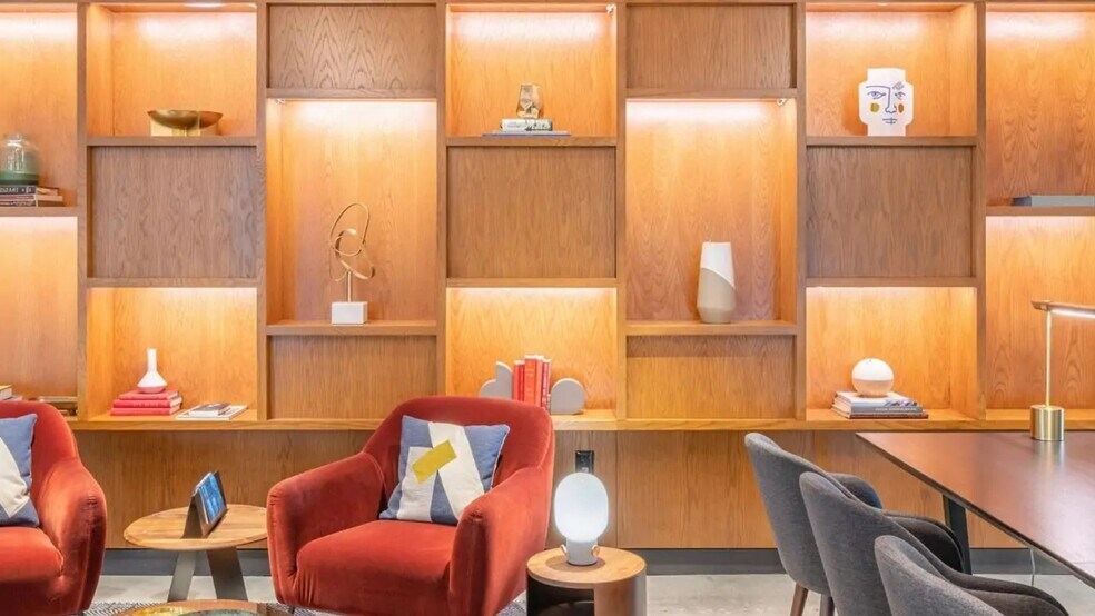 More Photos Of 309 E Paces Ferry Rd NE, Atlanta Coworking Space