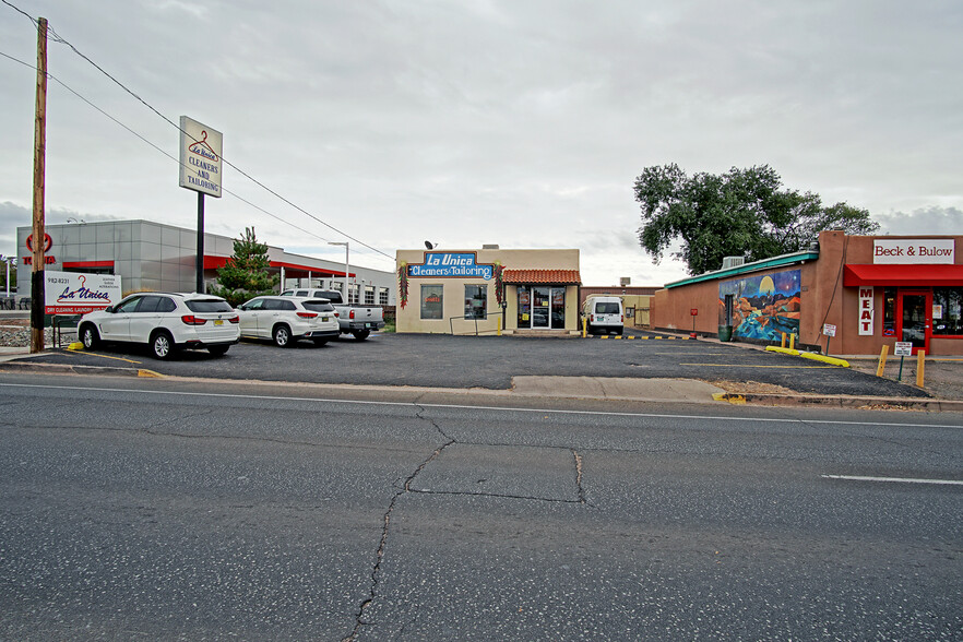 Primary Photo Of 1932 Cerrillos Rd, Santa Fe Auto Repair For Sale