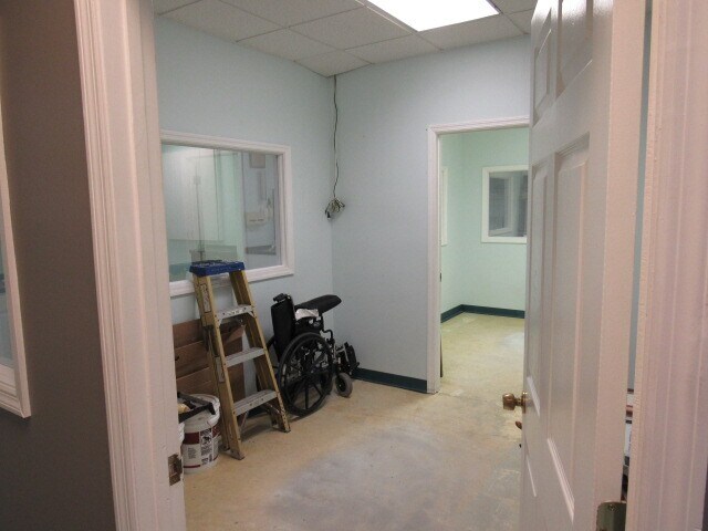 More Photos Of 4001 Confederate Point Rd, Jacksonville Medical For Sale