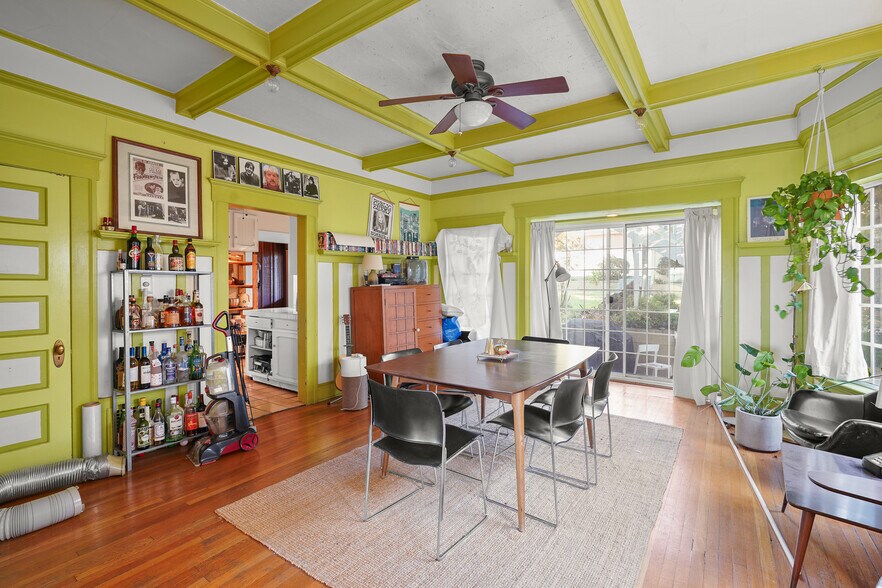 More Photos Of 656 Parkman Ave, Los Angeles Apartments For Sale