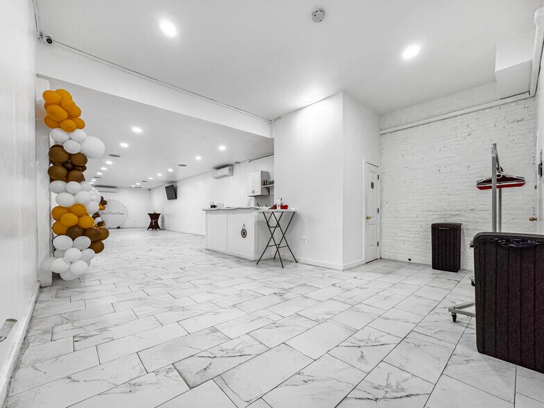 More Photos Of 936 Atlantic Ave, Brooklyn Storefront Retail Residential For Lease