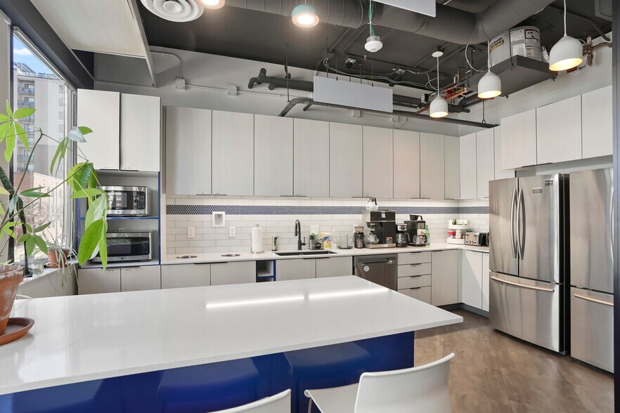 More Photos Of 140 E 19th Ave, Denver Office For Sale