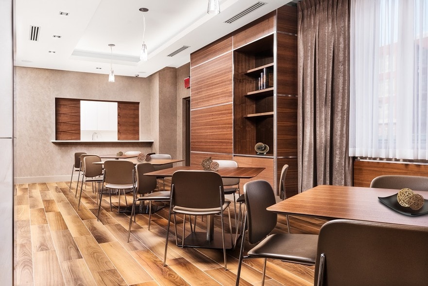 More Photos Of 2940-3000 Ocean Pky, Brooklyn Apartments For Lease