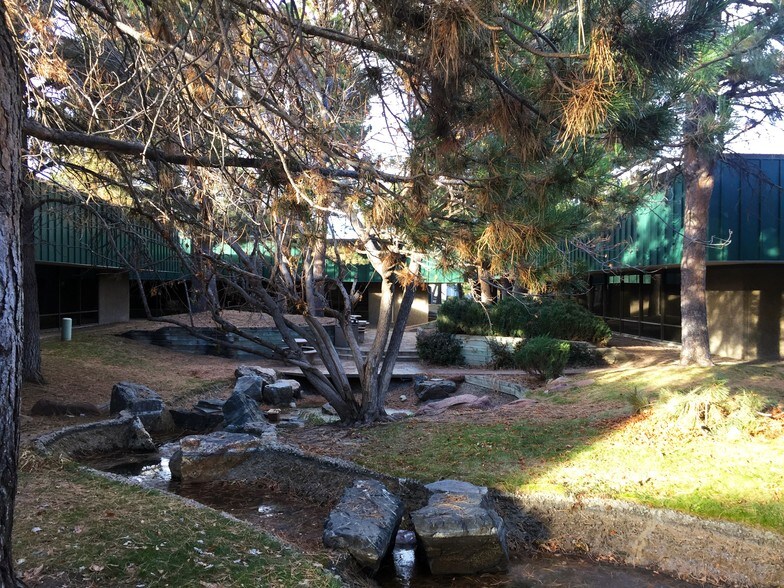 More Photos Of 4755 Paris St, Denver Unknown For Lease