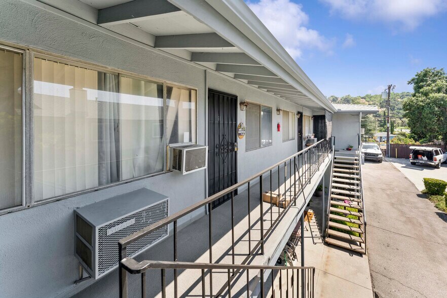 More Photos Of 568 E Colorado Ave, Glendora Apartments For Sale