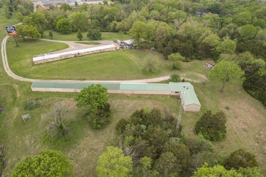 More Photos Of 99 Roper Dr, Park Hills Self Storage For Sale