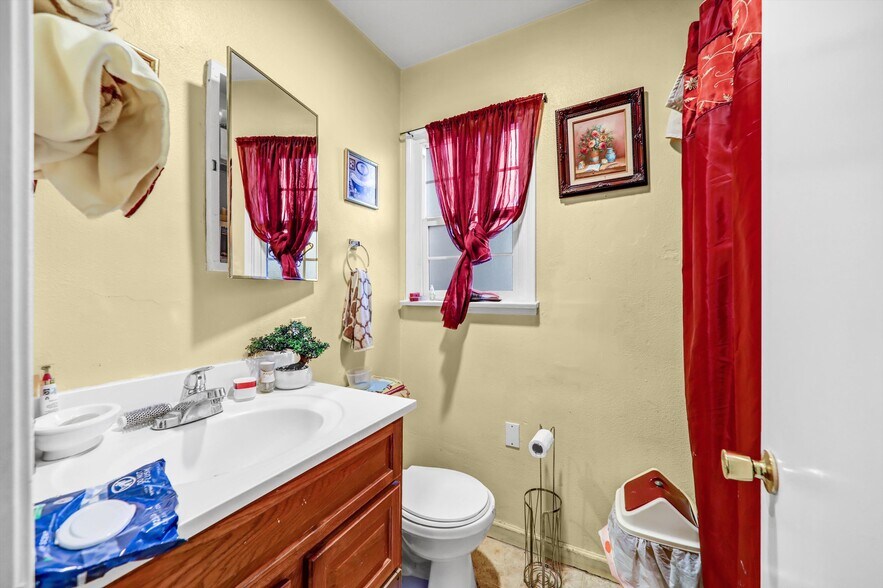 More Photos Of 1380 Glen Ave, Pasadena Apartments For Sale