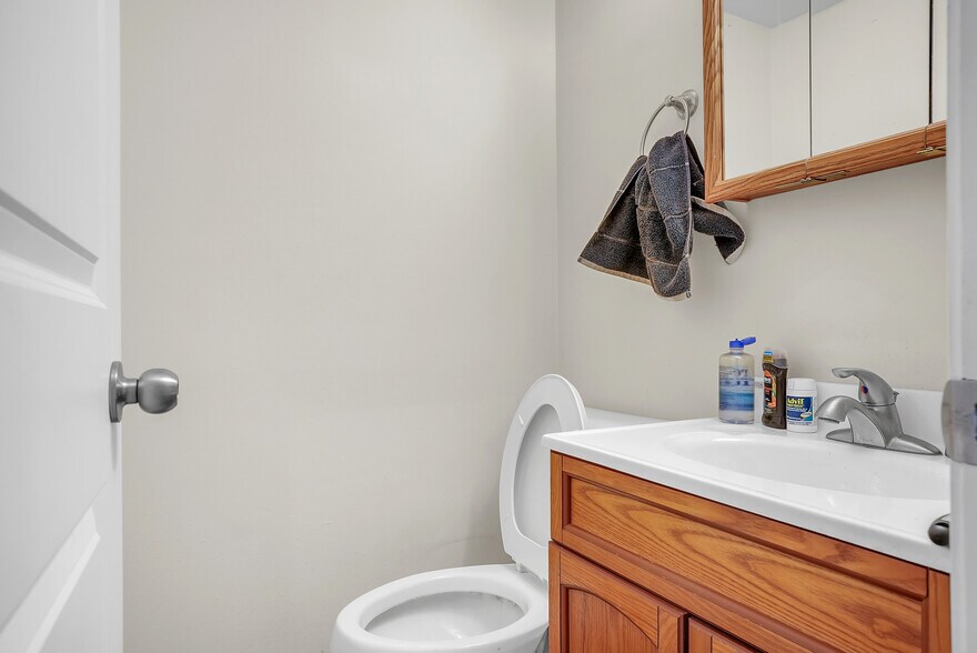 More Photos Of 2573-2581 Parkview Street, Portage Multifamily For Sale