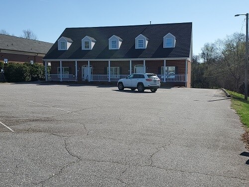 Primary Photo Of 606 Signal Hill Drive Ext, Statesville Office For Sale