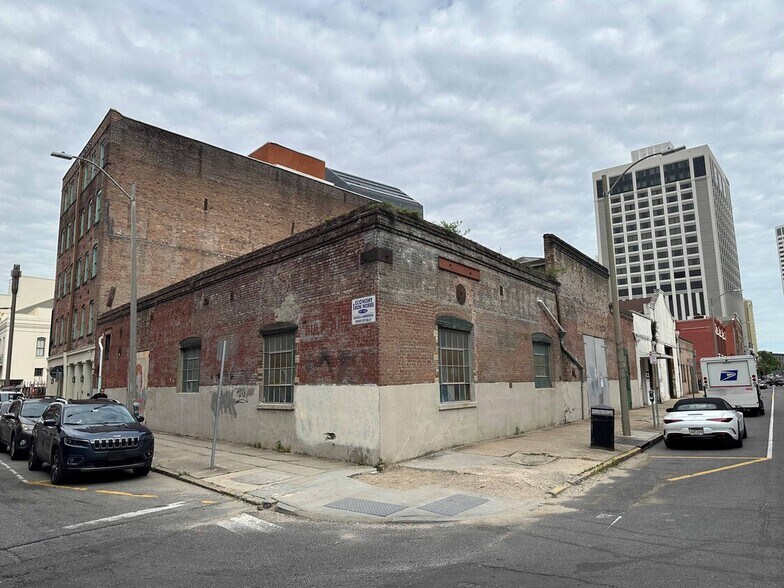 More Photos Of 635 S Peters Street - Redevelopment Site, New Orleans Land For Sale