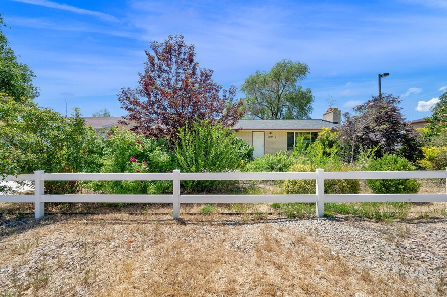 More Photos Of 2875 W 12600, Riverton Office For Sale