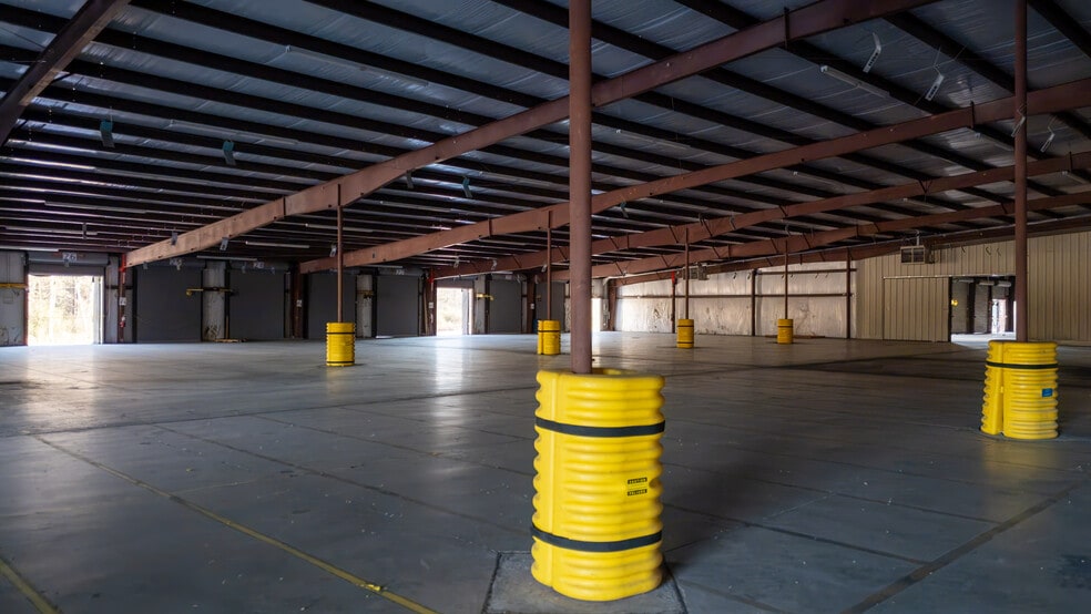 More Photos Of 1139 County Road 67, Myrtle Distribution For Sale