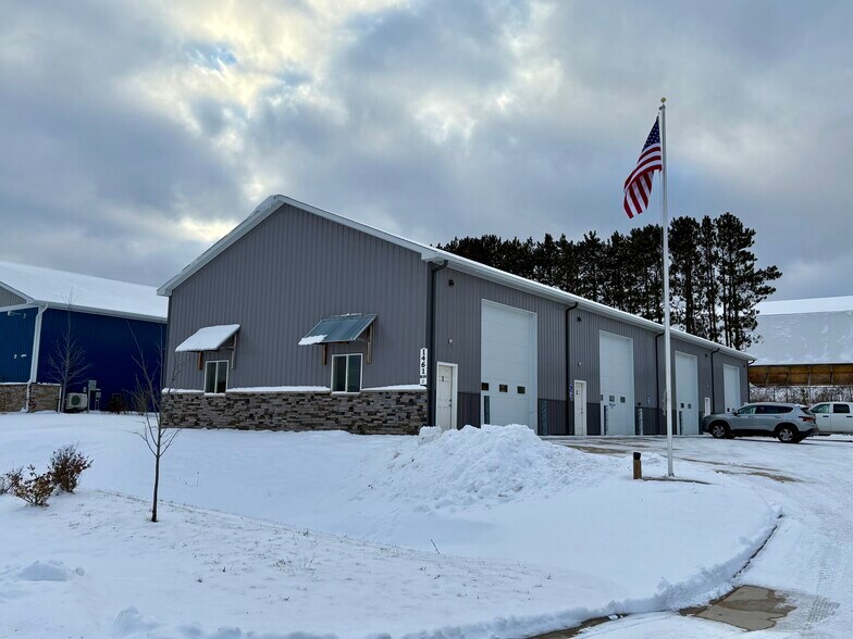 Primary Photo Of 1461 Industry Dr, Traverse City Industrial For Lease