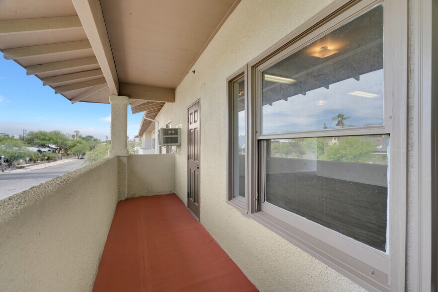 More Photos Of 639 N 6th Ave, Tucson Office For Lease
