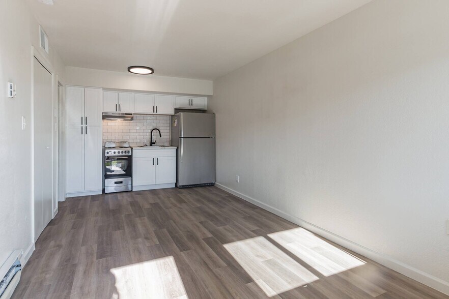 More Photos Of 14001-14007 N Primrose St, El Mirage Apartments For Sale