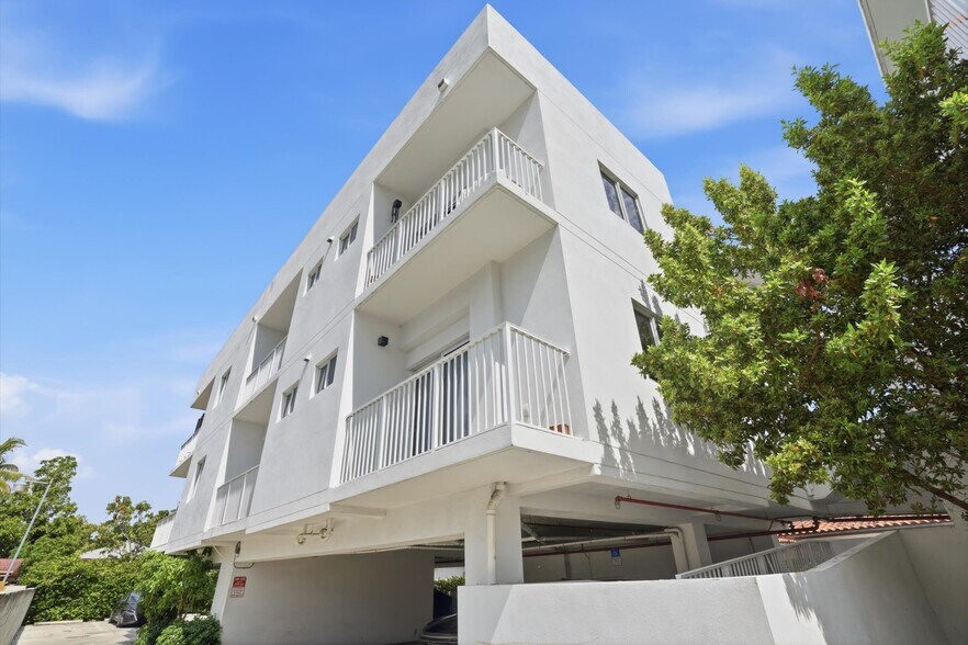 More Photos Of 1860 NW 24th Ave, Miami Apartments For Sale