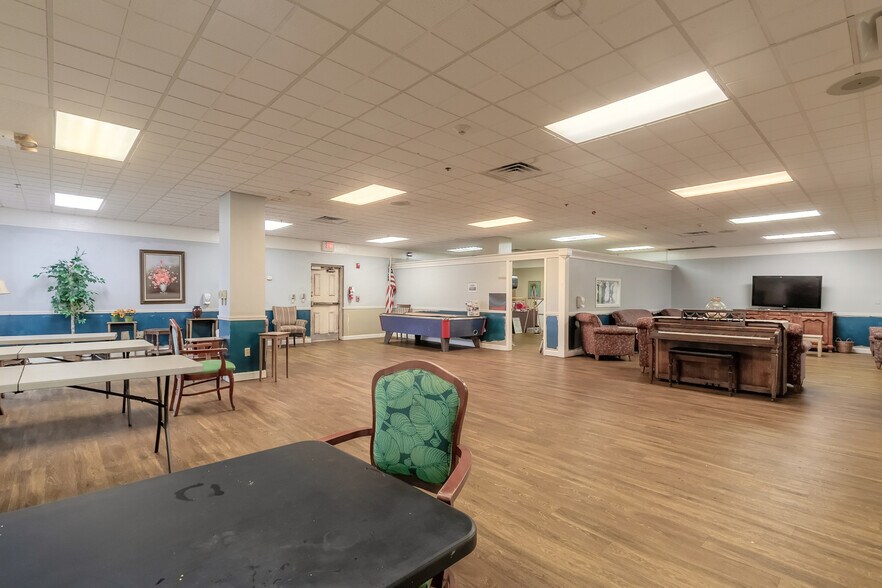 More Photos Of 1050 Ocean Shore Blvd, Ormond Beach Apartments For Sale