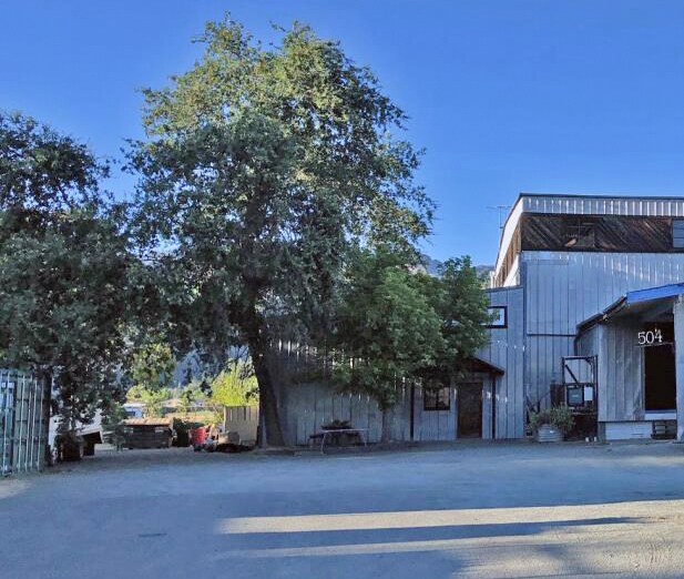 Primary Photo Of 504 Washington St, Calistoga Warehouse For Lease