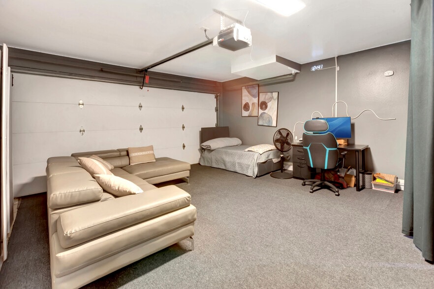 More Photos Of 12725 Barlin Ave, Downey Apartments For Sale