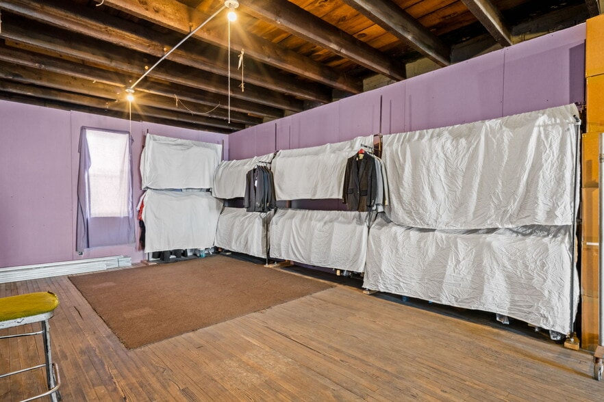 More Photos Of 3547 Kensington Ave, Philadelphia General Retail For Sale