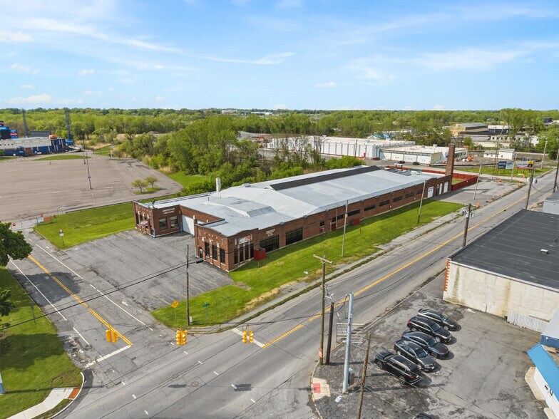 More Photos Of 701 Hiawatha Blvd E, Syracuse Warehouse For Sale