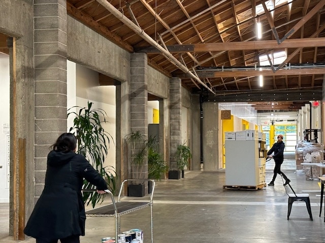 More Photos Of 100 NE Farragut St, Portland Light Manufacturing For Lease