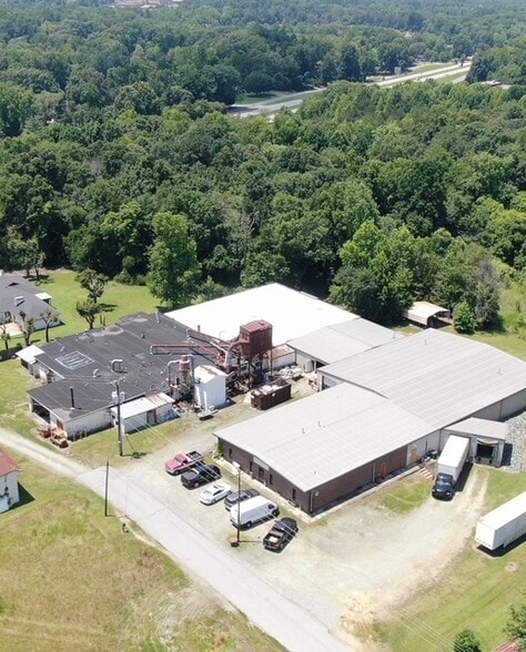 Primary Photo Of 117 Washboard Rd, Thomasville Manufacturing For Sale