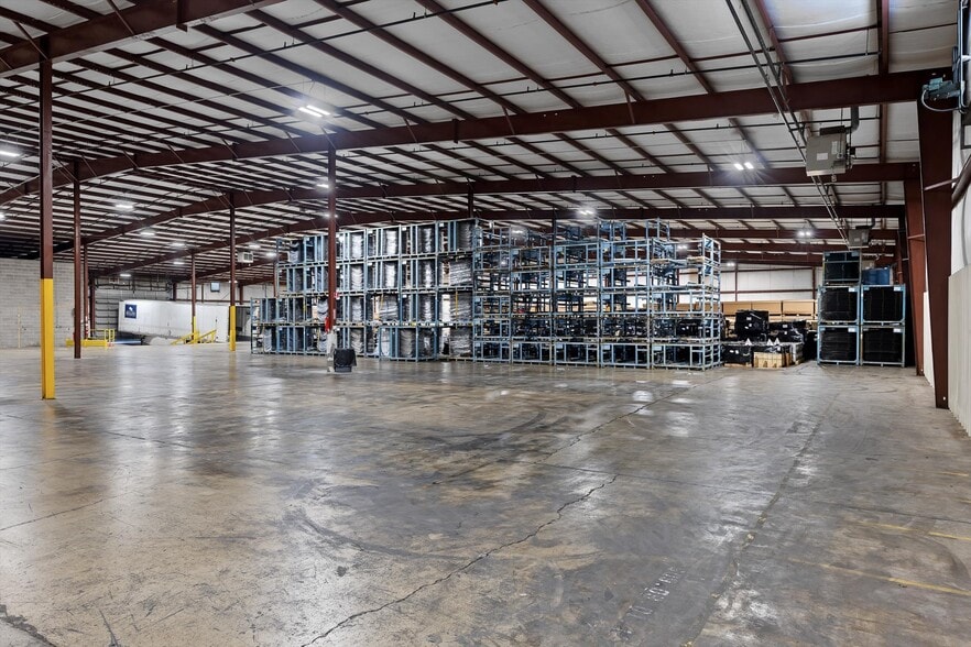 More Photos Of 3794 Tag Rd, Chattanooga Warehouse For Lease