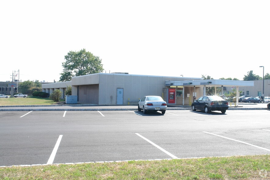 More Photos Of 2 Kilmer Rd, Edison Office For Lease