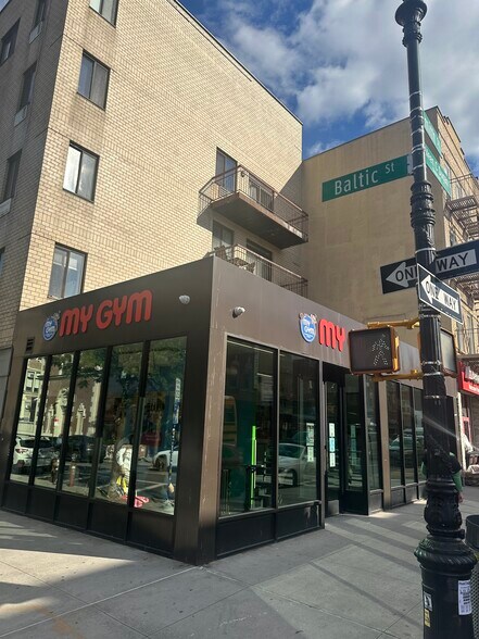 Primary Photo Of 209 Smith St, Brooklyn Apartments For Sale