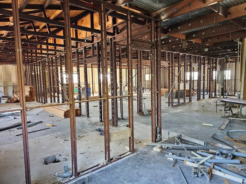 More Photos Of 8222 Wurzbach Rd, San Antonio Medical For Sale