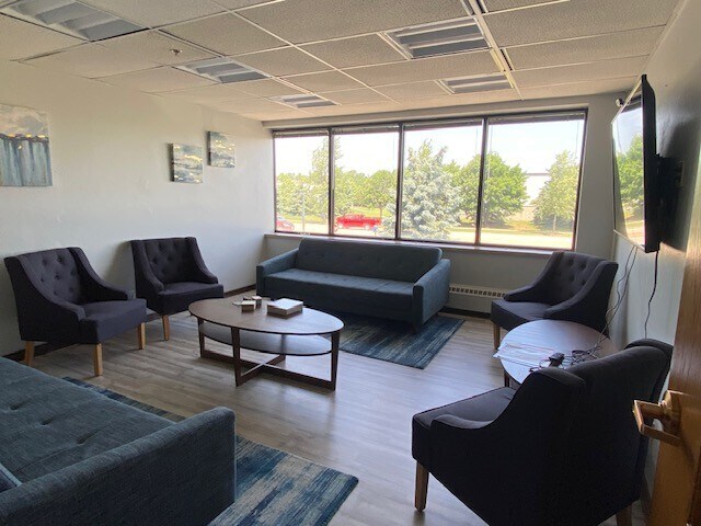 More Photos Of 1711 Scheuring Rd, De Pere Manufacturing For Lease