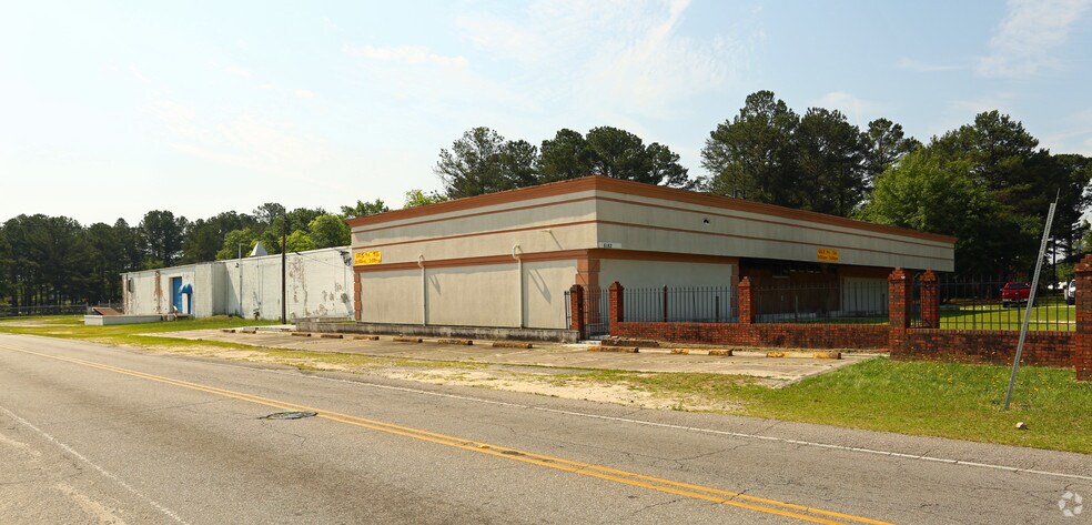 Primary Photo Of 6182 N Main St, Columbia Warehouse For Sale