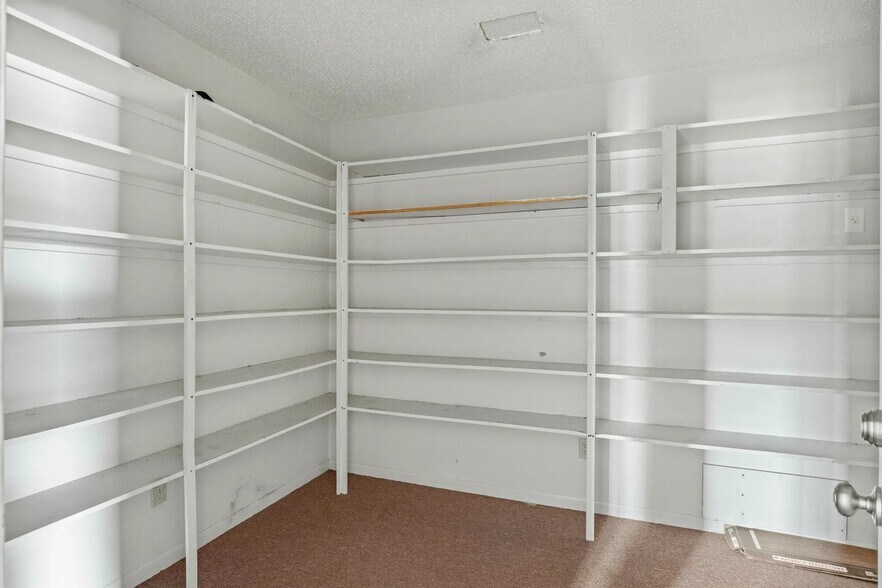 More Photos Of 42320 FM 3159, Canyon Lake Office For Lease