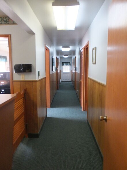 More Photos Of 35000-35008 Division Rd, Richmond Medical For Sale
