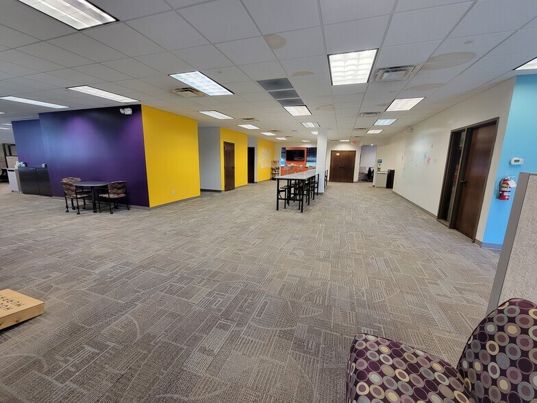 More Photos Of 5120 S Solberg Ave, Sioux Falls Office For Lease