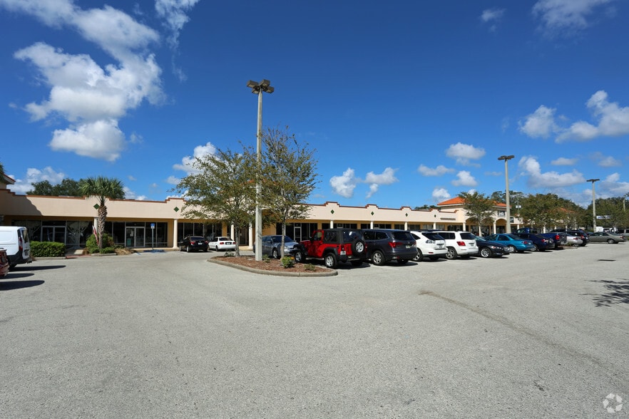 More Photos Of 2800 N Macdill Ave, Tampa Unknown For Lease