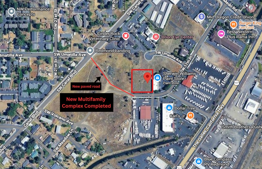 More Photos Of 2865-2895 SW 17th Place Pl, Redmond General Retail For Lease